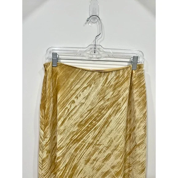 Free People Noa Velvet Slip Skirt in Gold - Picture 3 of 9